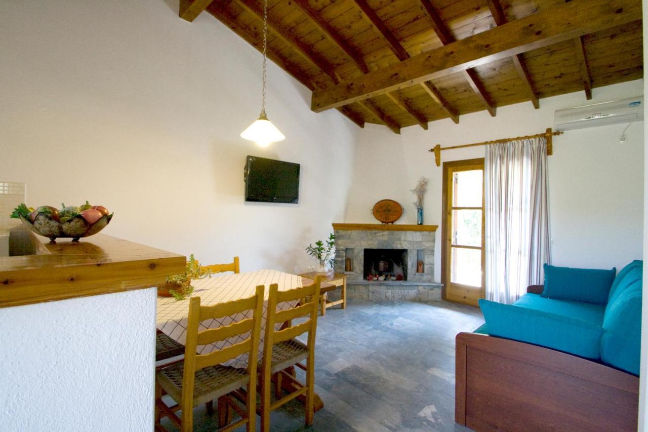 Villas Alexandra Skiathos Platanias  Zewnętrze zdjęcie