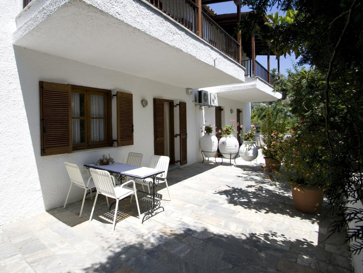 Villas Alexandra Skiathos Platanias  Zewnętrze zdjęcie